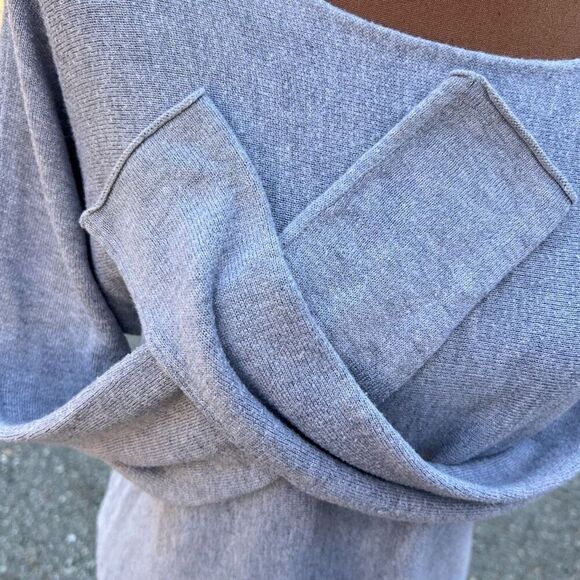 Joan Vass Studio Long Sleeve Distressed Boat Neck Sweater, Women’s Small - Picture 10 of 10